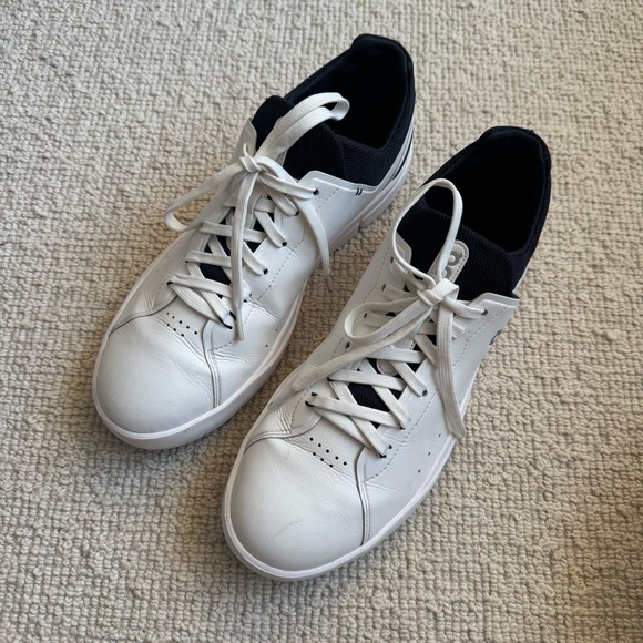 On Running Men's | The Roger Sneakers White Midnight Blue ~ US 11 - Picture 2 of 9